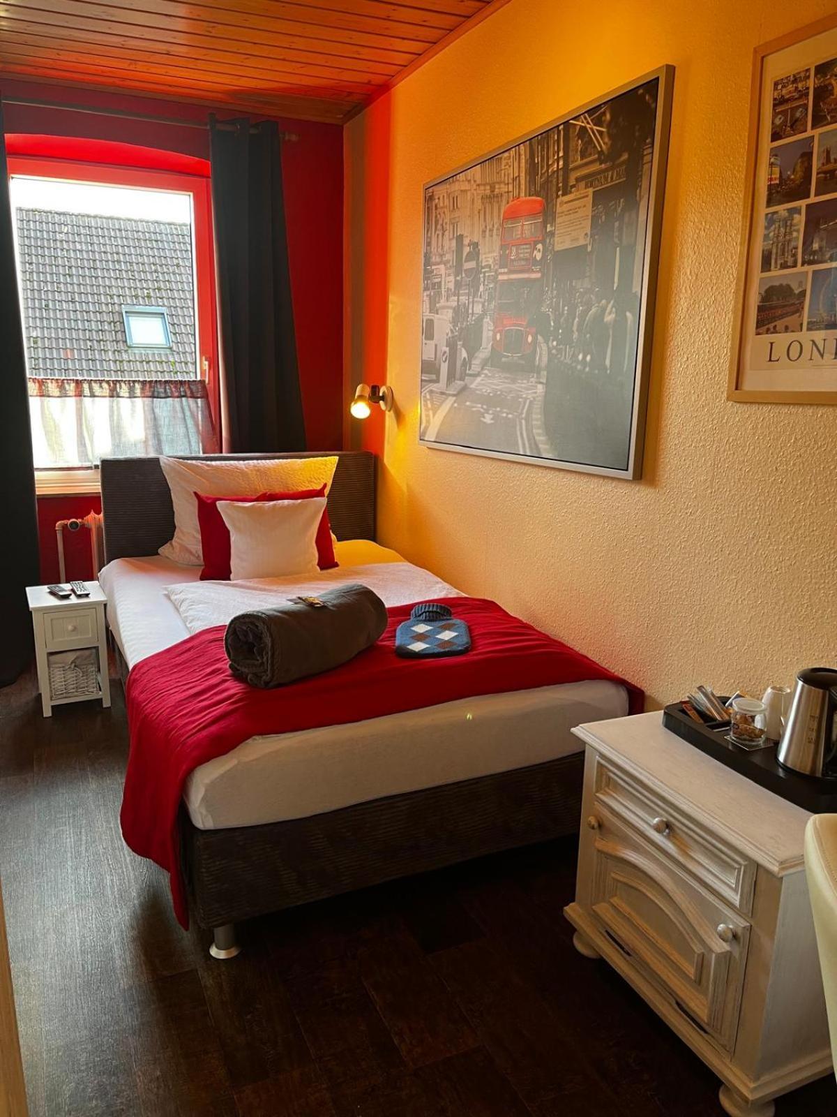 Neuenrade Henblas Hotel מראה חיצוני תמונה