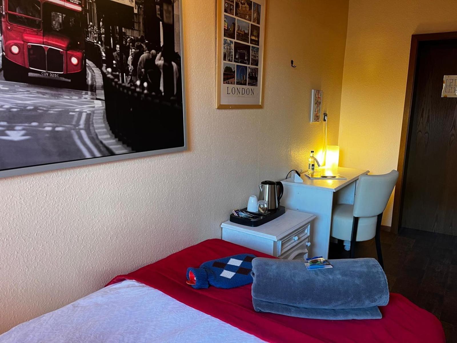 Neuenrade Henblas Hotel מראה חיצוני תמונה
